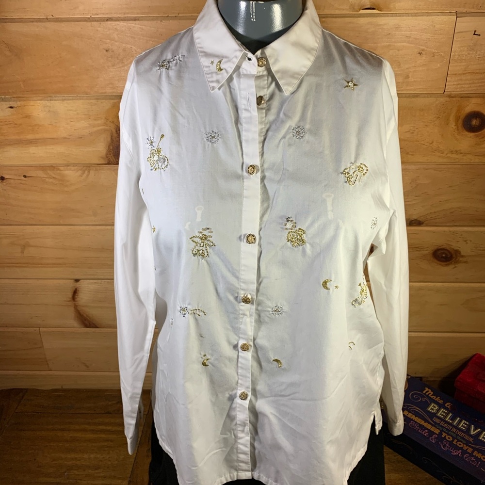 💥CLOSET CLOSE OUT💥 Napa Valley White Lg Sleeve